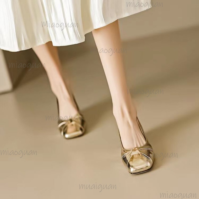 Zapatos De tacón bajo con cubi - Womens Heels reseña y precio