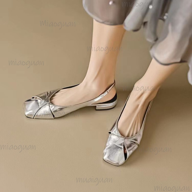 Zapatos De tacón bajo con cubi - Womens Heels reseña y precio